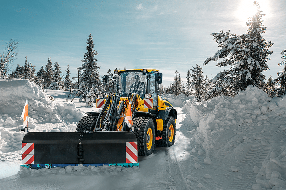 Volvo wheel loader equipped for winter and snow applications